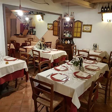 Venkovský dům Casale Degli Ulivi *