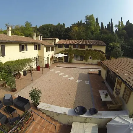 Casale Degli Ulivi * Verona