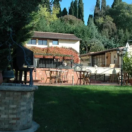 Casale Degli Ulivi *